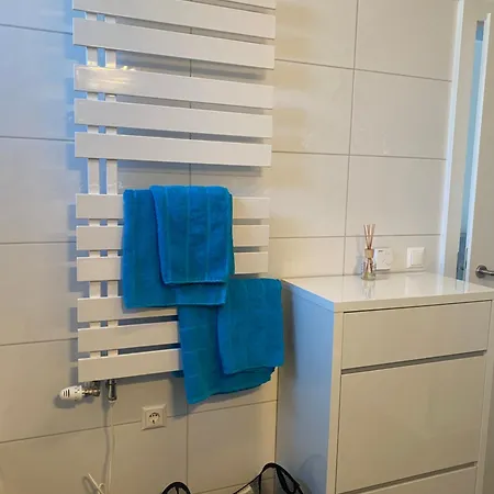 Burgblick Haus Fux-immo, 10min Zum Skifahren, 10 Min Zum See, Rundherum Wandern Und Radeln