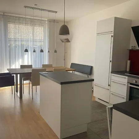 Burgblick Haus Fux-immo, 10min Zum Skifahren, 10 Min Zum See, Rundherum Wandern Und Radeln * Villach