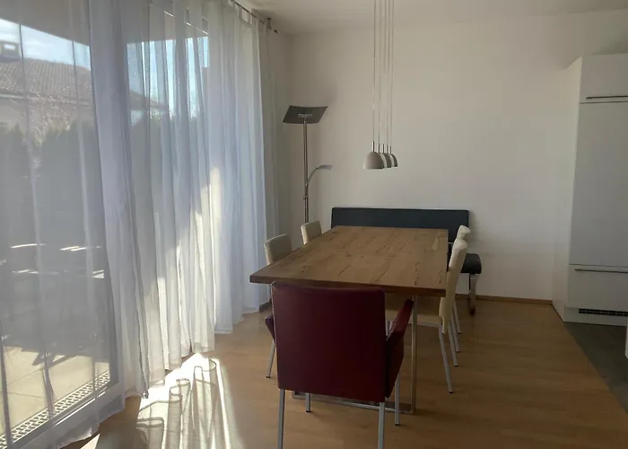 Burgblick Haus Fux-immo, 10min Zum Skifahren, 10 Min Zum See, Rundherum Wandern Und Radeln Apartament *