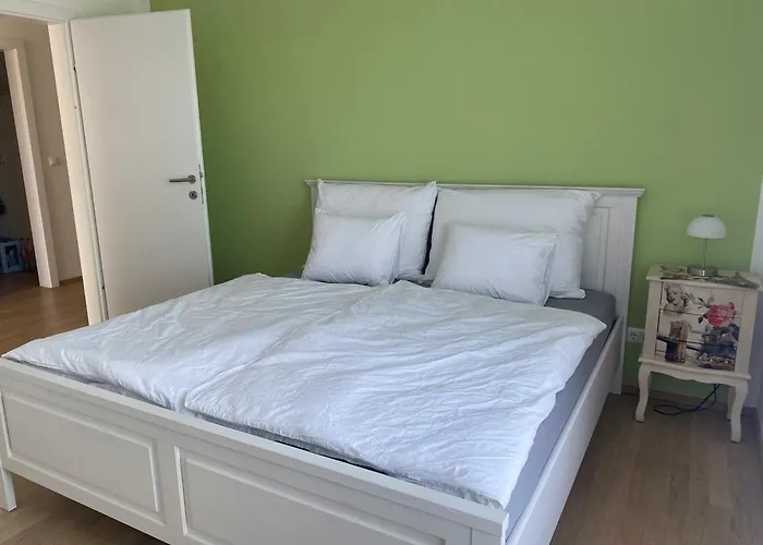 Apartament Burgblick Haus Fux-immo, 10min Zum Skifahren, 10 Min Zum See, Rundherum Wandern Und Radeln Villach