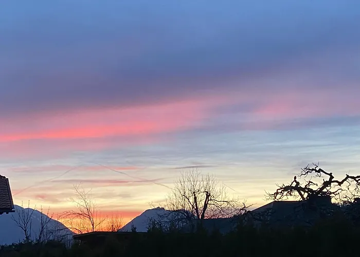 Burgblick Haus Fux-immo, 10min Zum Skifahren, 10 Min Zum See, Rundherum Wandern Und Radeln *