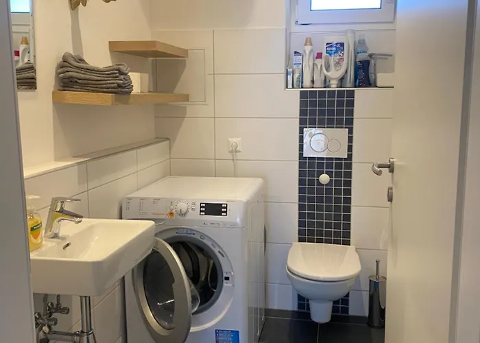 Apartament Burgblick Haus Fux-immo, 10min Zum Skifahren, 10 Min Zum See, Rundherum Wandern Und Radeln Villach